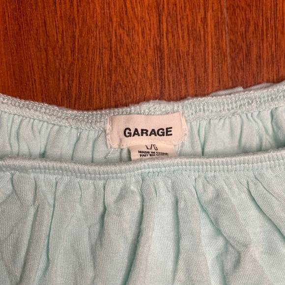 ~ Garage Ruffled T-Shirt ~ - Picture 4 of 4